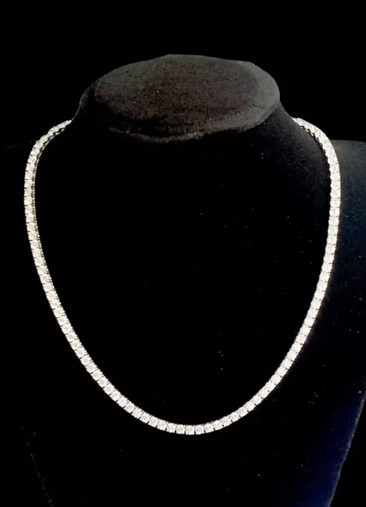 Diamond Tennis Necklace features 15.81 Ctw