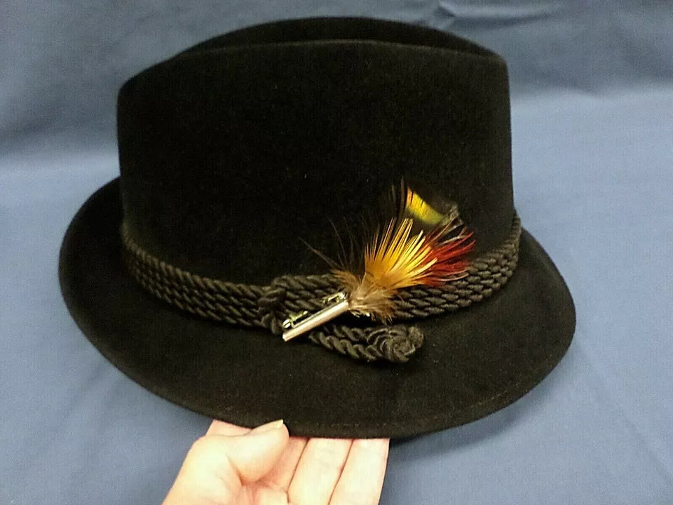 1960s Cartier men’s hat