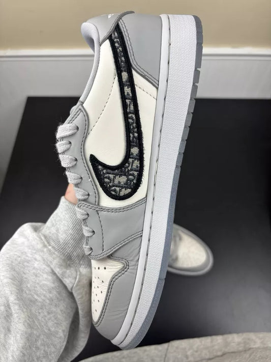 Dior x Air Jordan 1 Low