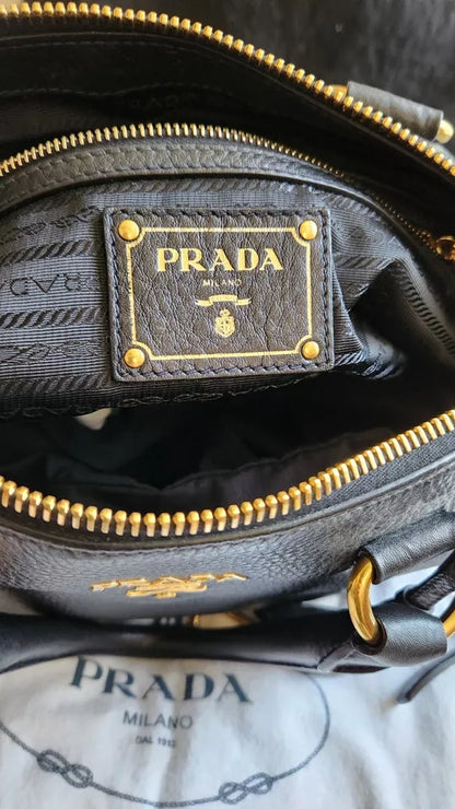 PRADA XL Galleria Dr. Bag in black pebble leather