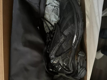 Balenciaga Runner 41 Triple Black sneakers