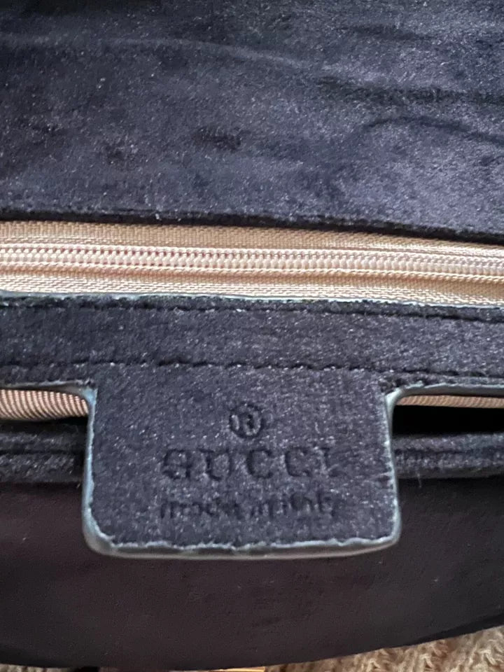 Gucci GG Marmont Small Shoulder Bag