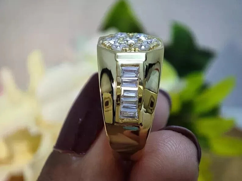 0.80Ct Round-Cut VS1 Lab Grown Diamond Men's Wedding Ring